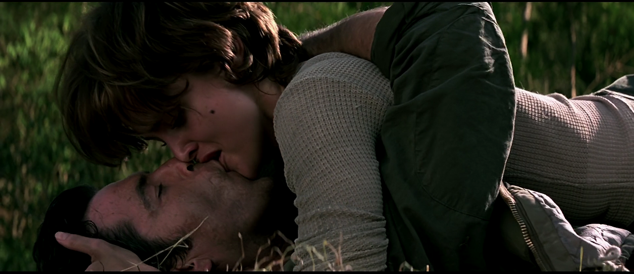 1995 - GoldenEye.1080p.BluRay.DTS.HighCode.mkv_007498408.png