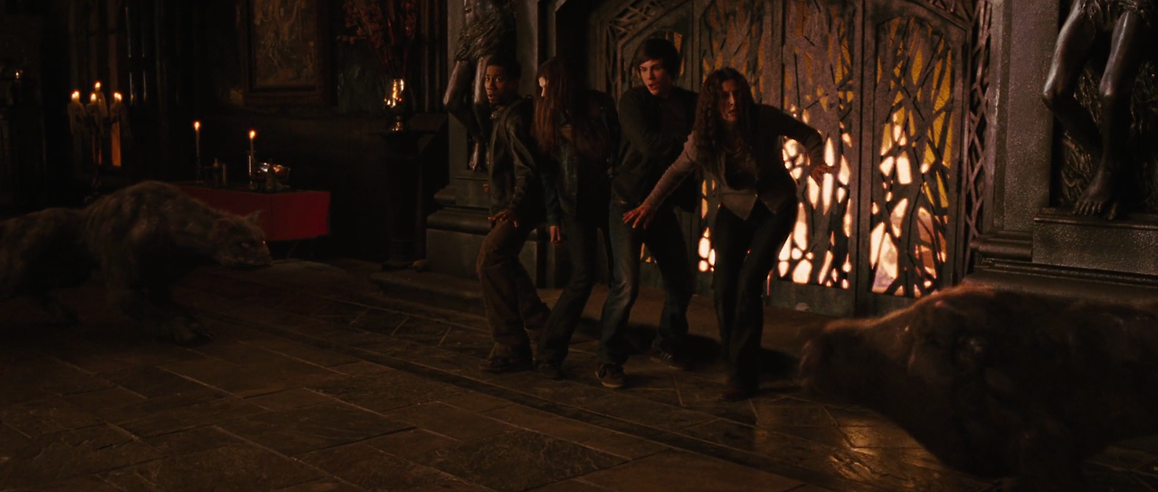 퍼시잭슨과 번개도둑 Percy.Jackson.&.the.Olympians.2010.1080p.BDRip.H264.AAC-KiNGDOM.mp4_013128228.png