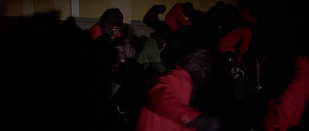 1972 Conquest.Of.The.Planet.Of.The.Apes.1972.1080p.BluRay.x264-SPARKS.mkv_004085630.png