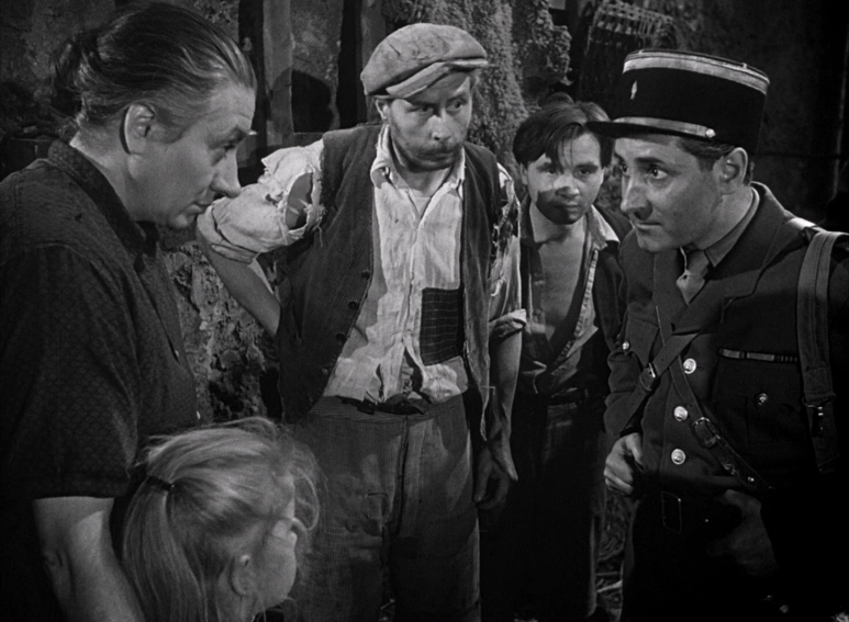 금지된_장난.Forbidden_Games.1952.1080p.BluRay.x265.HEVC.10bit.AAC.2.0.French-afm7 (18).png