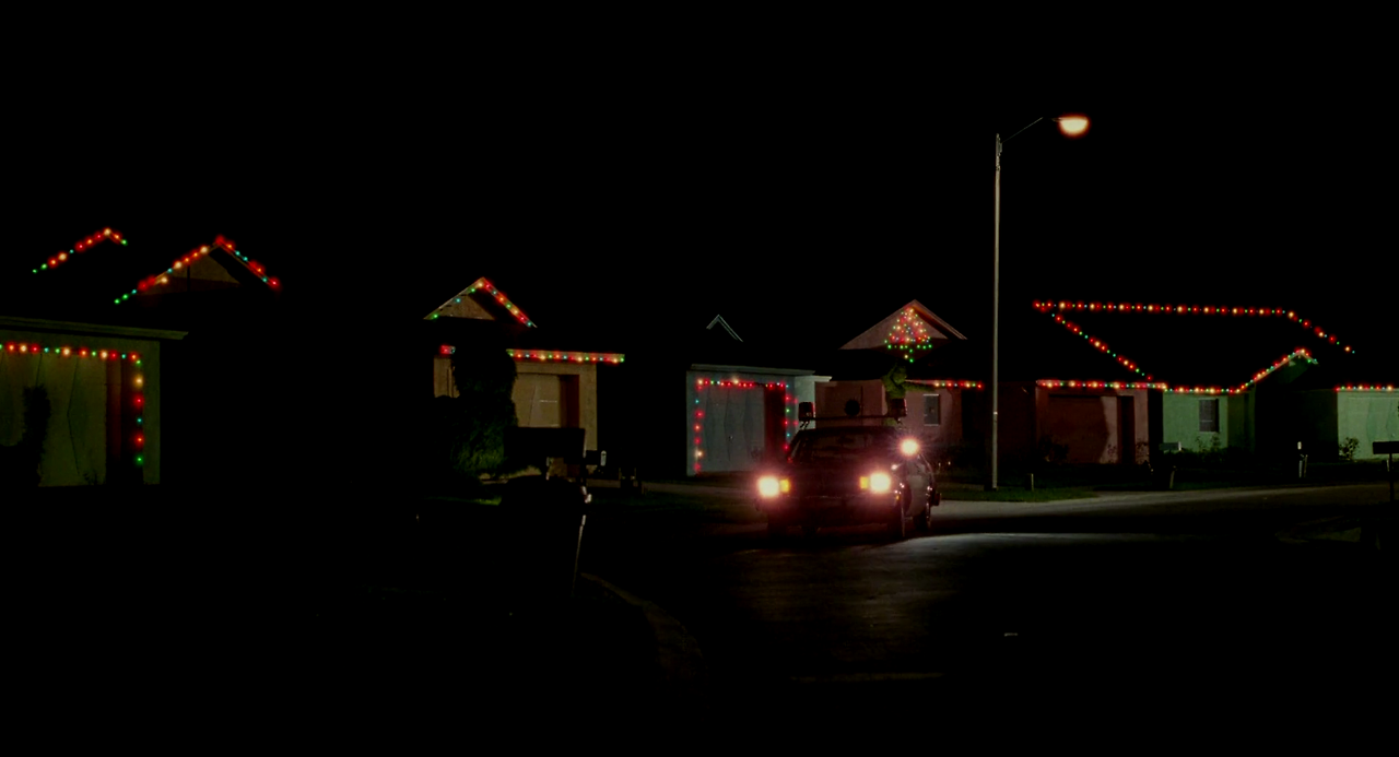 가위손 Edward.Scissorhands.1990.REMASTERED.1080p.BluRay.H264.AAC-RARBG.mp4_004986444.png