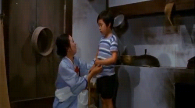 눈물의_박달재(1970년)_(김지미,남궁원,도금봉,장혁).mp4_001032146.png