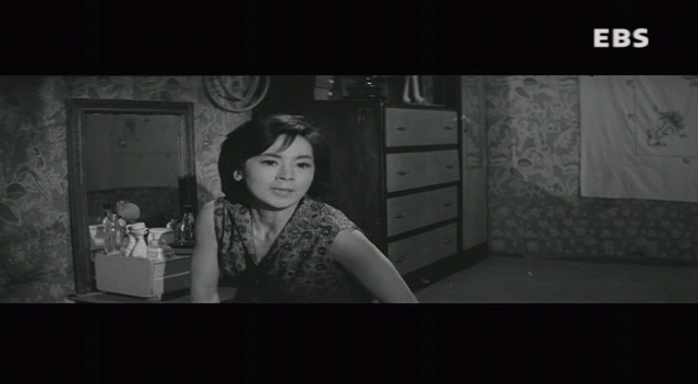 내_주먹을_사라_(1966)_김기덕감독김기수,_김지미,_박노식,_전계현,_이예춘,_이빈화,_최성_SDTV.XviD.avi_00221470.png