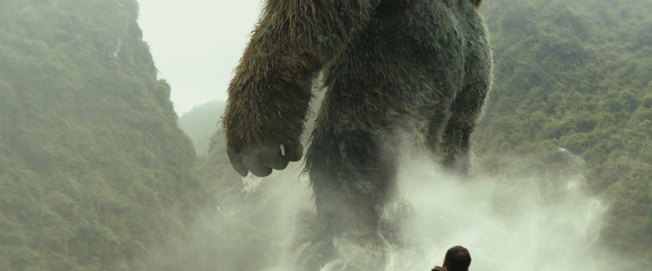 Kong.Skull.Island.2017.1080p.BluRay.x264.DTS-HD.MA.7.1-FGT.mkv_002877671.png