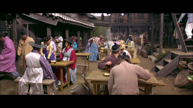 한국영화_조선미녀삼총사_The.Huntresses.2014.WEBRip.1080p.x264.AAC-TiNyHD.mkv_002211785.png