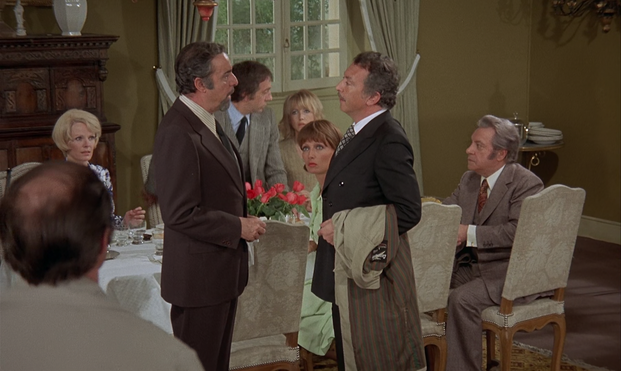 The Discreet Charm of the Bourgeoisie 1972 (1080p Bluray x265 HEVC 10bit AAC 2.0 French Tigole).mkv_004920875.png