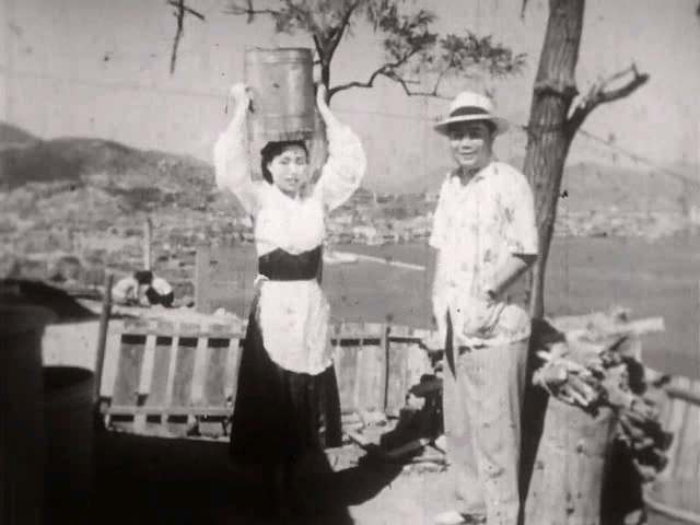 청춘쌍곡선.1956.XviD.AC3.CD1-WAF.avi_003606820.png