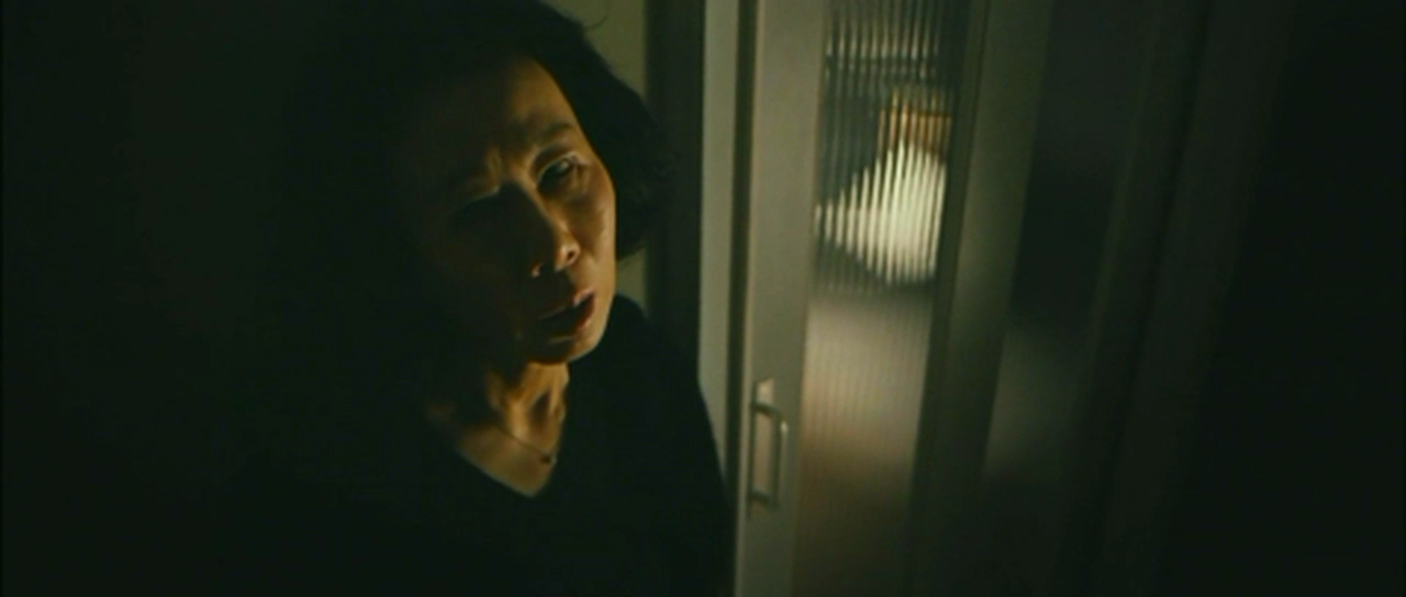 하녀.The.housemaid.2010.DVDRip.720p.H264-ENTER.mkv_002337656.png