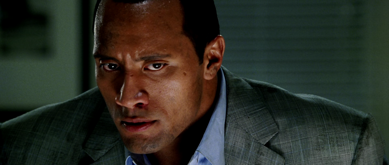 웰컴 투 더 정글 The Rundown (2003) (1080p BluRay x265 HEVC 10bit AAC 5.1 Tigole).mkv_000646396.png