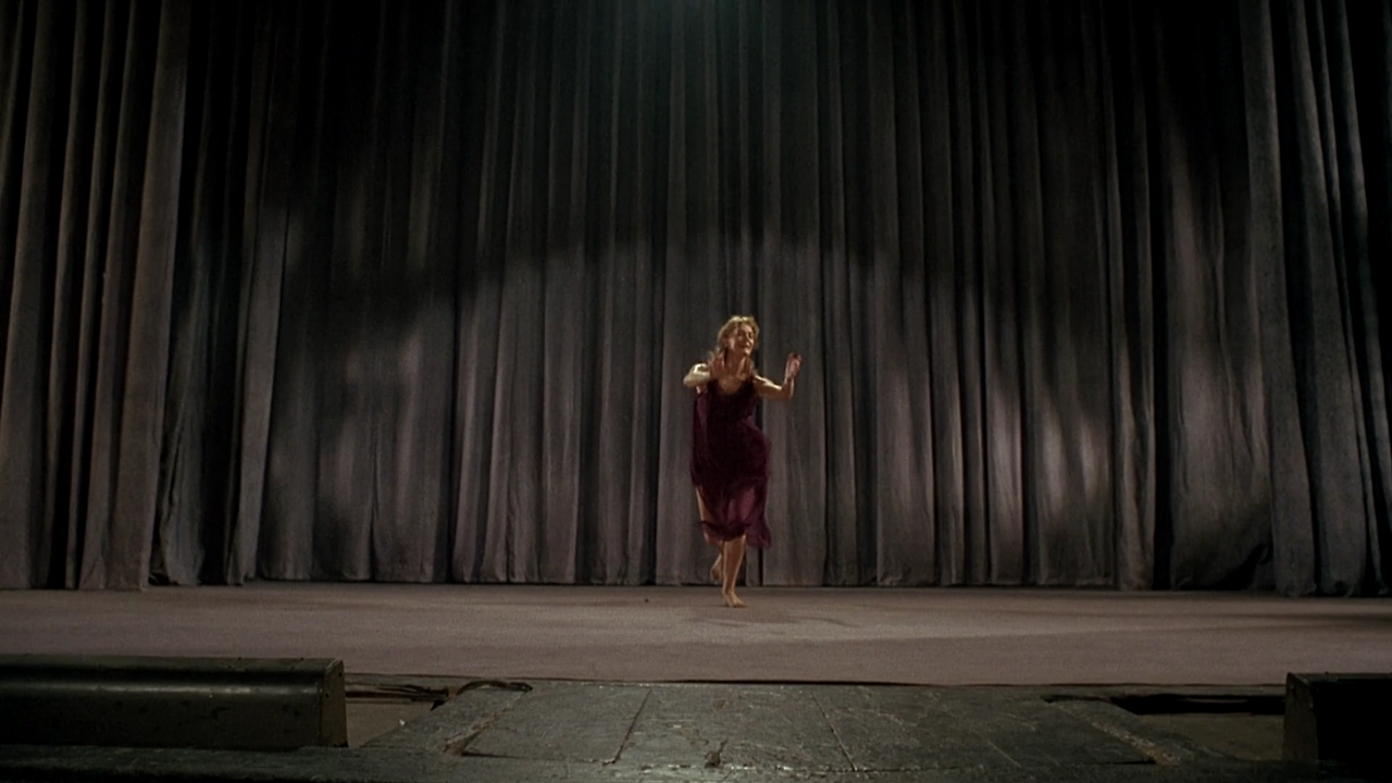 Isadora.1968.1080p.BluRay.x264-SONiDO.mkv_001344708.png
