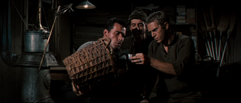 The.Great.Escape.1963.1080p.BluRay.x264-HD4U.mkv_004769723.png
