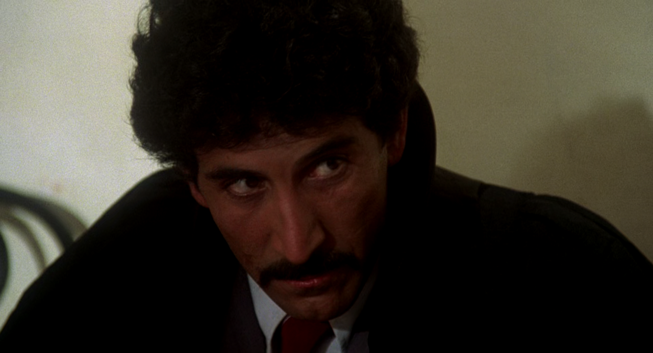 미드나잇 익스프레스 Midnight.Express.1978.1080p.BluRay.x265-RARBG.mp4_002429427.png