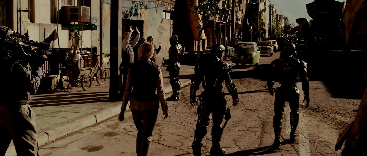 RoboCop.2014.1080p.BluRay.x264.DTS-Zoom.mkv_000183934.png