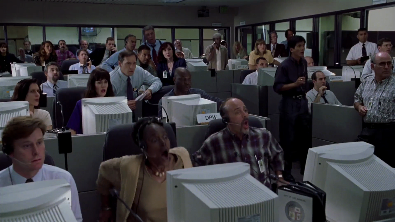 볼케이노 Volcano.1997.1080p.BluRay.H264.AAC-RARBG.mp4_012859155.png