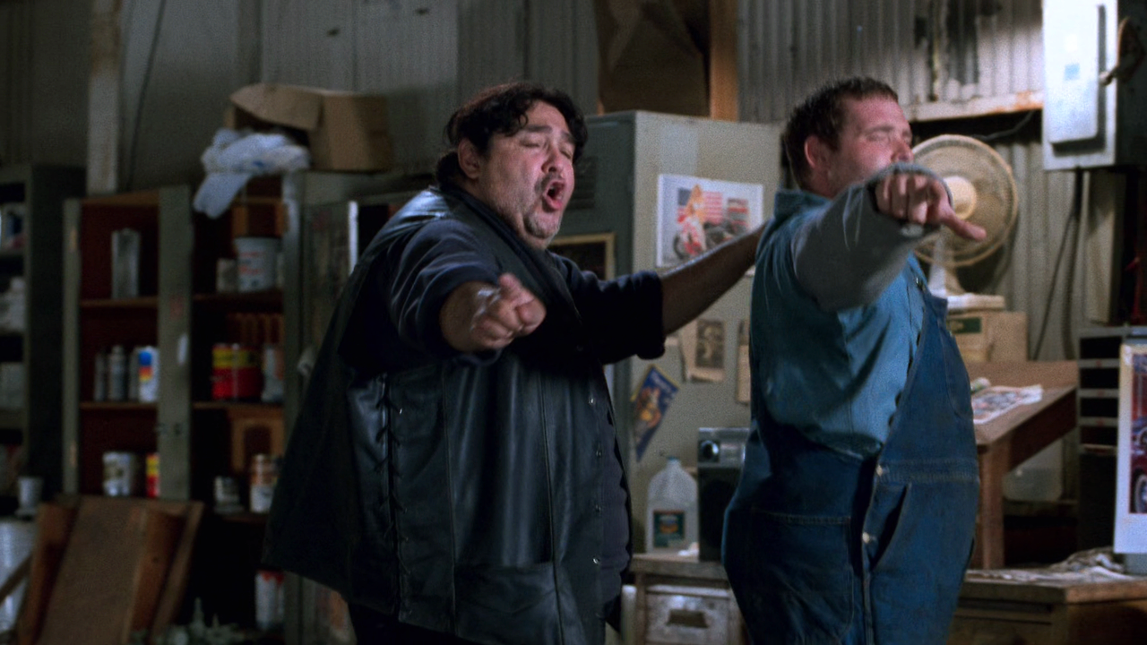 Beverly Hills Cop III (1994) RM4K (1080p BluRay x265 HEVC 10bit AAC 5.1 Tigole).mkv_000246687.png