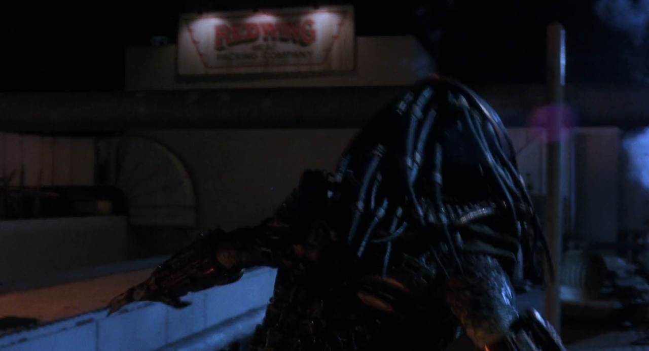 Predator.2.1990.REMASTERED.1080p.BluRay.H264.AAC-RARBG.mp4_004066691.png