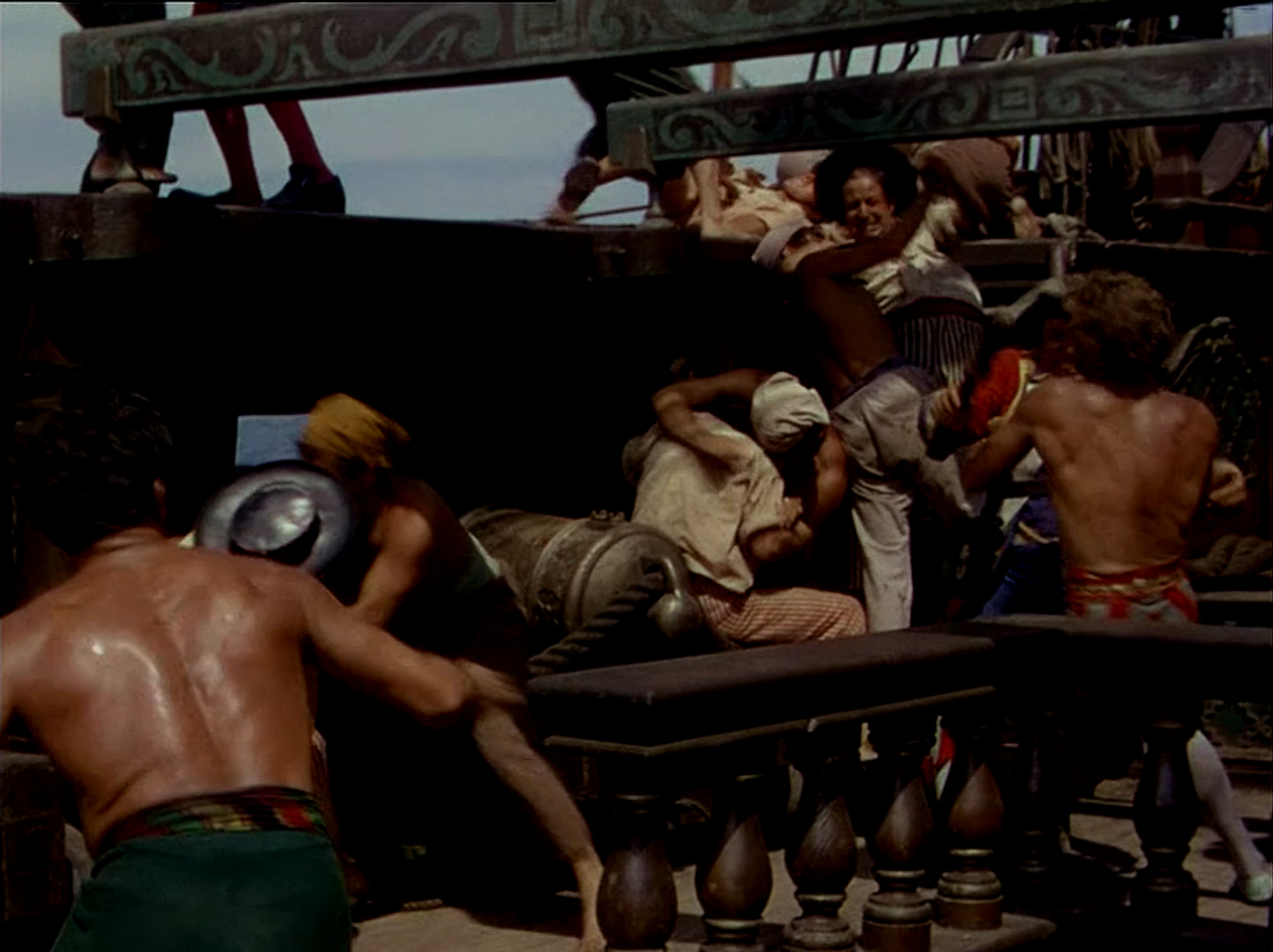 The.Crimson.Pirate.1952.1080p.BluRay.x264.DTS-FGT.mkv_006115651.png