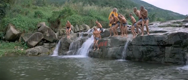 제자야풍광.Crazy.Shaolin.Disciples.1984.UpScaled.DVDRip.x264.AC3-SILI.mkv_0112130.png