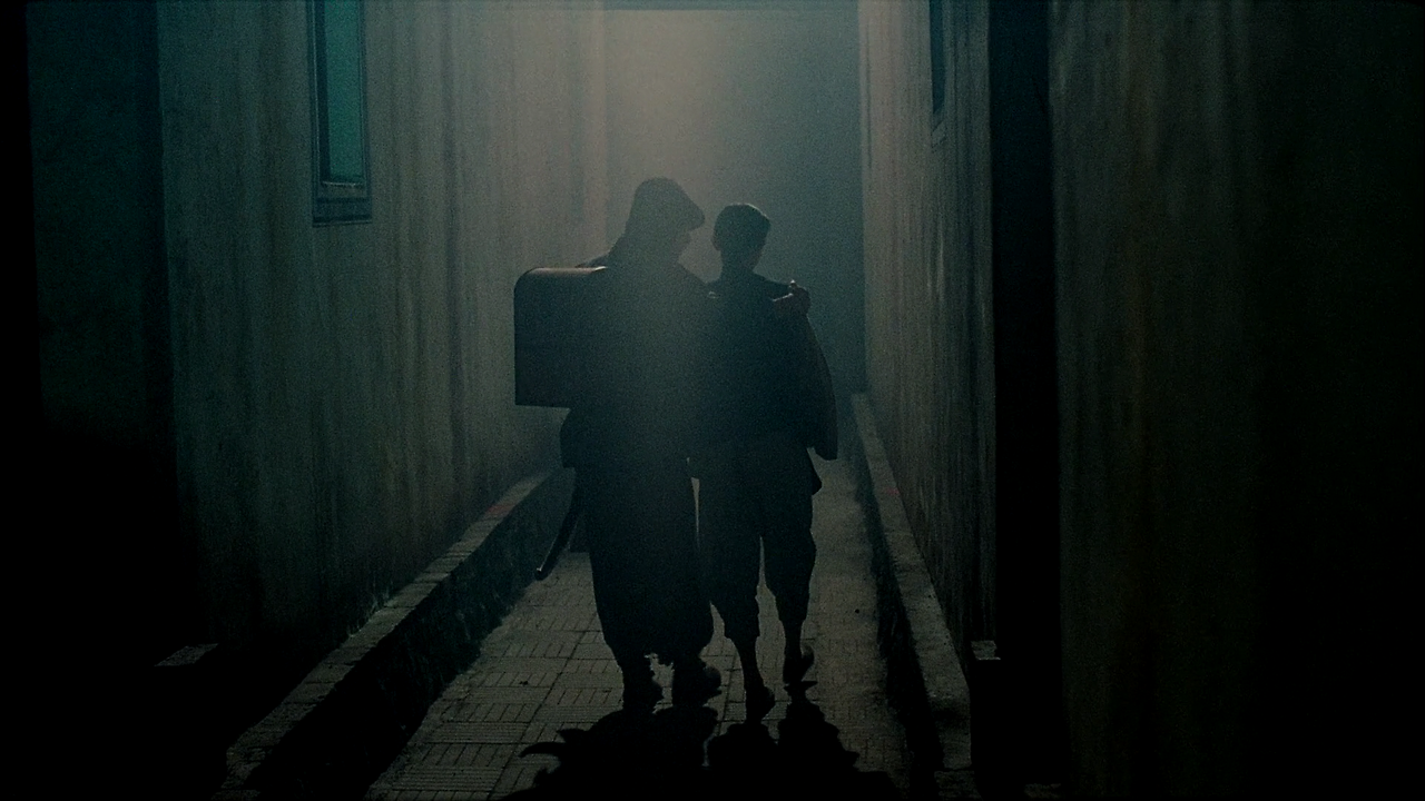 [서극의 벰파이어 헌터] The.Era.of.Vampires.2003.KOR,CHINESE.1080p.BluRay.x264.DTS-FGT.mkv_002104417.png