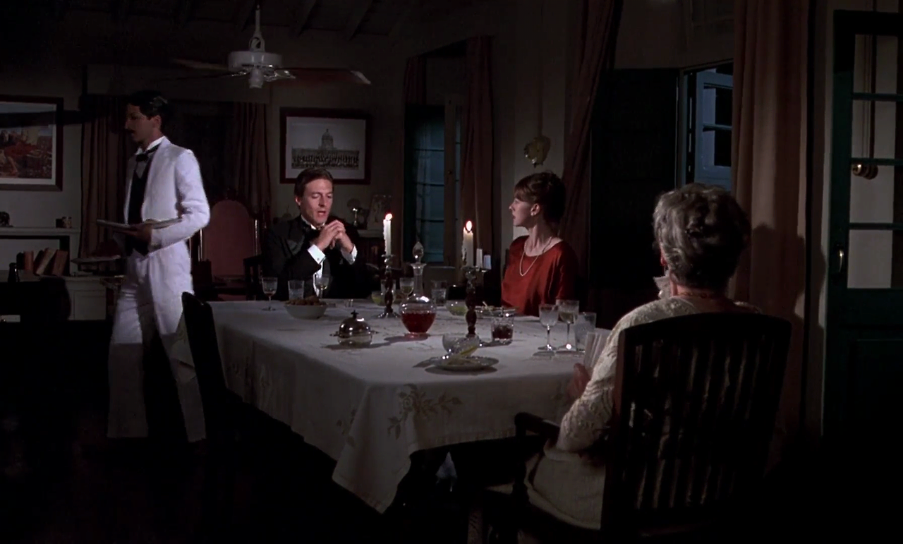 인도로 가는 길 A.Passage.To.India.1984.1080p.BluRay.H264.AAC-RARBG.mp4_004623970.png