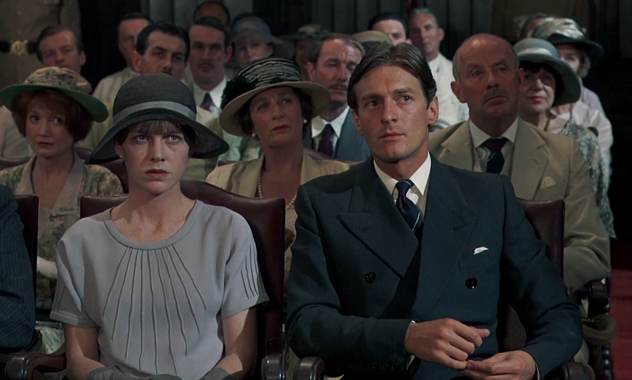 인도로 가는 길 A.Passage.To.India.1984.1080p.BluRay.H264.AAC-RARBG.mp4_020136385.png