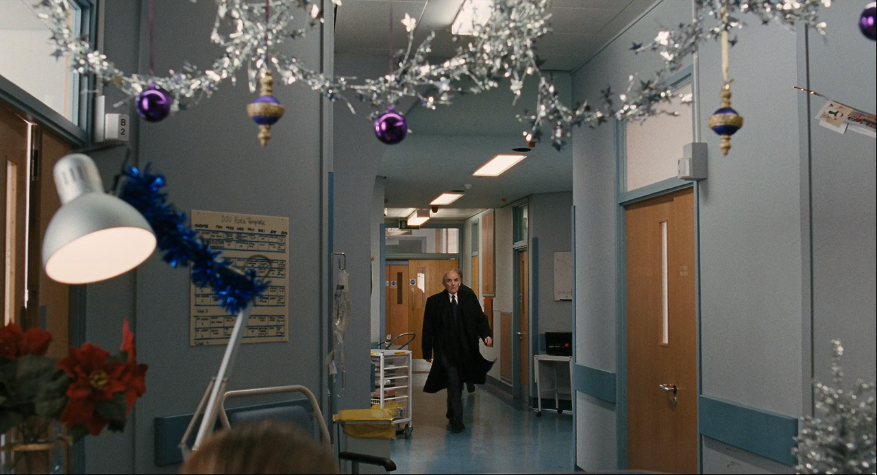 Eastern Promises (2007) (1080p BluRay x265 HEVC 10bit AAC 5.1 afm72).mkv_004975500.png