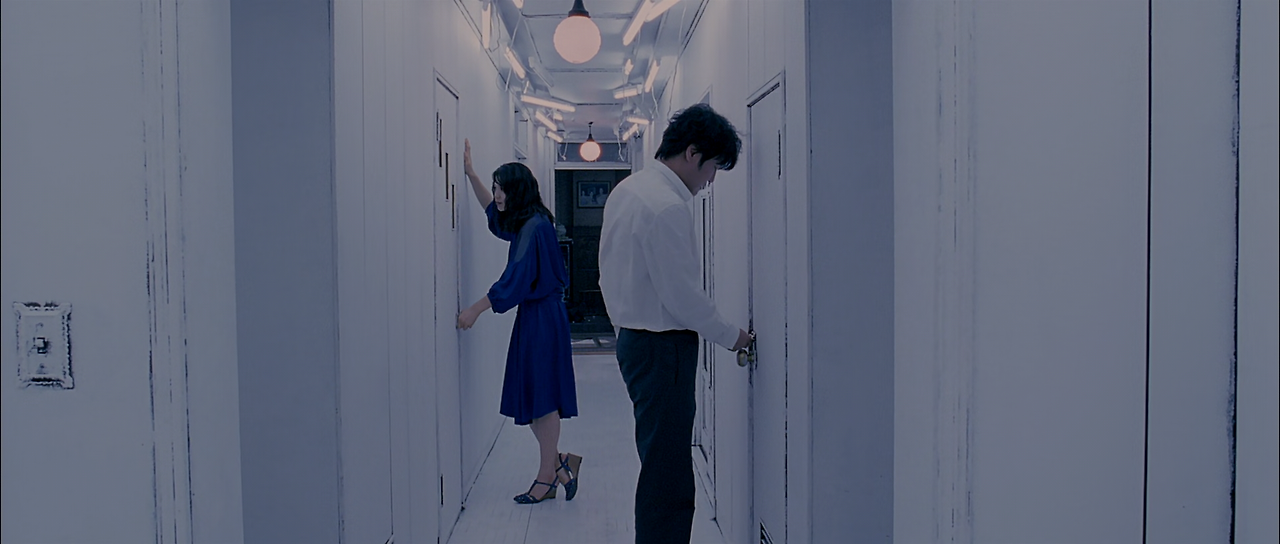 박쥐.(4.8).Thirst.2009.DC.1080p.BluRay.x265.HEVC.10bit.AAC 5.1.Korean.Tigole.mkv_007582408.png