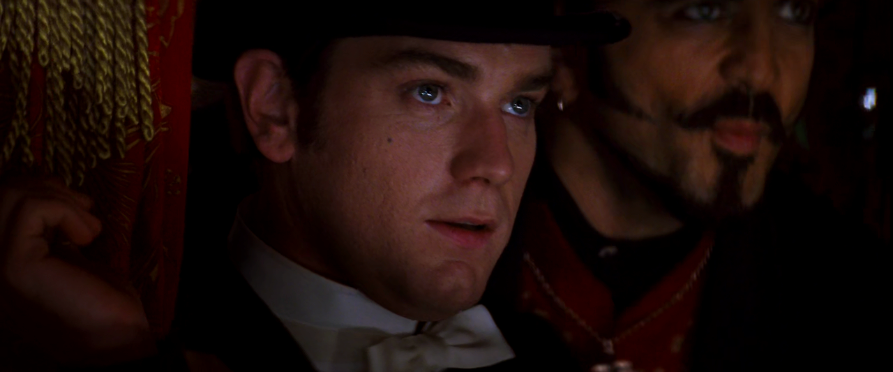 Moulin Rouge! 2001 (1080p Bluray x265 HEVC 10bit AAC 5.1 Tigole).mkv_001524356.png