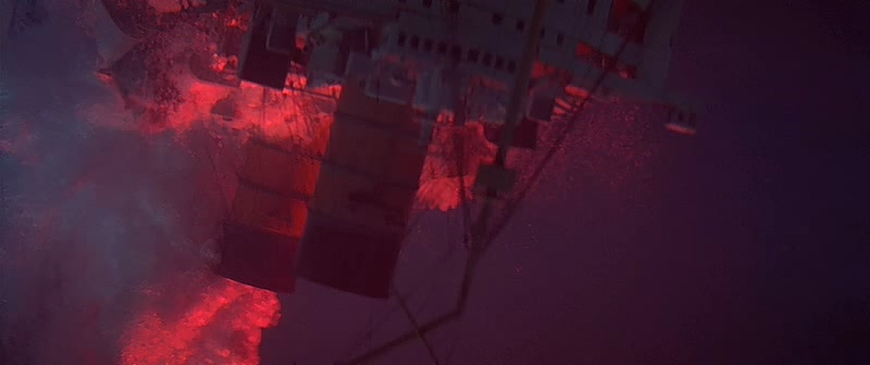 포세이돈 어드벤쳐.The.Poseidon.Adventure.1972.SE.XviD.AC3.3AUDIO.CD2-WAF.avi_000701117.png