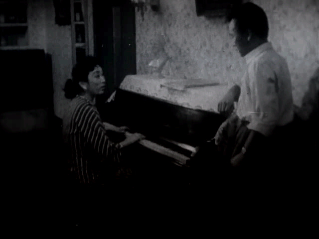 청춘쌍곡선.1956.XviD.AC3.CD2-WAF.avi_000212069.png