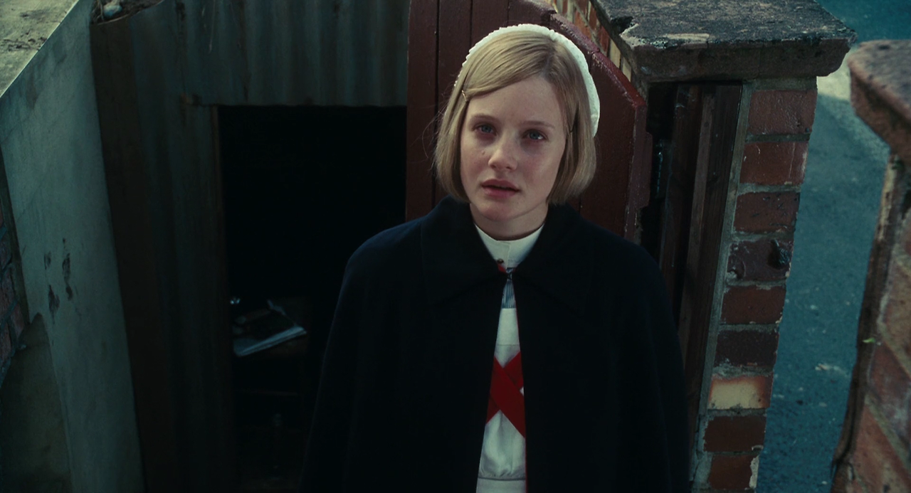 어톤먼트 Atonement.2007.1080p.BluRay.H264.AAC-RARBG.mp4_005911119.png