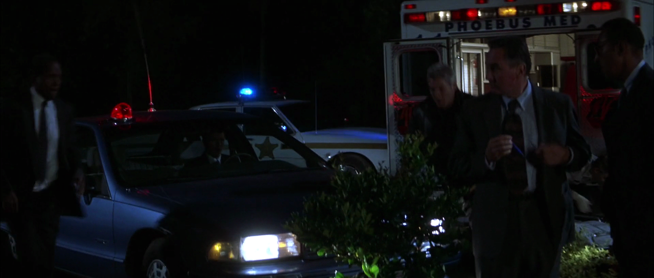 자칼 The.Jackal.1997.1080p.BluRay.H264.AAC-RARBG.mp4_012701846.png