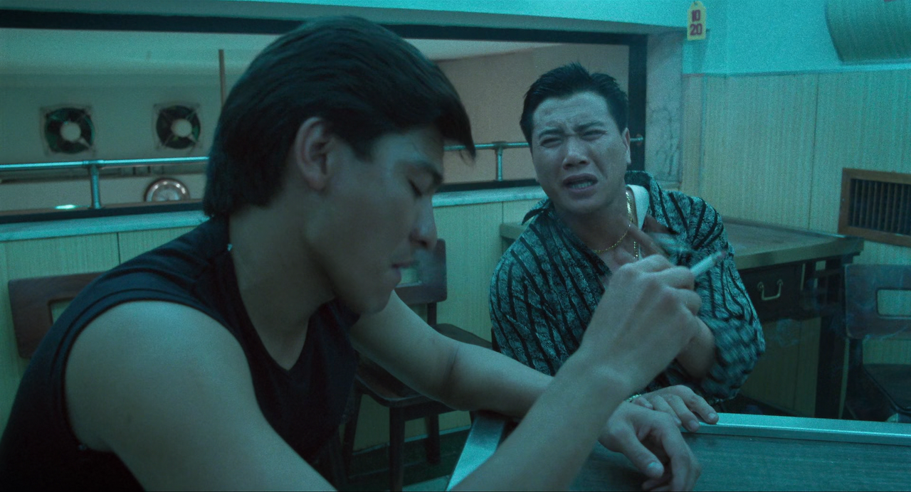 As Tears Go By (1988) Criterion (1080p BluRay x265 HEVC 10bit AAC 1.0 Chinese Silence).mkv_002323112.png
