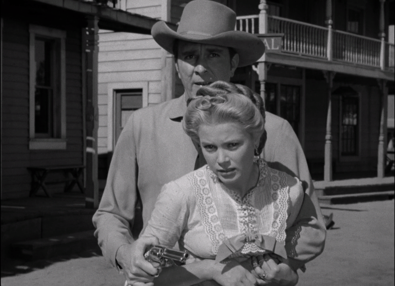 High.Noon.1952.REMASTERED.1080p.BluRay.x264-DEPTH.mkv_012312034.png