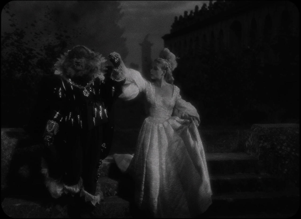 Beauty.and.the.Beast.1946.REMASTERED.1080p.BluRay.x264-DEPTH.mkv_004915486.png