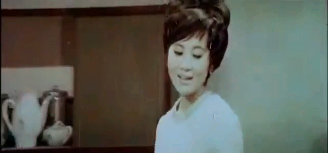 여성상위시대(1969년)(남정임,김지수,남궁원).mp4_010835523.png