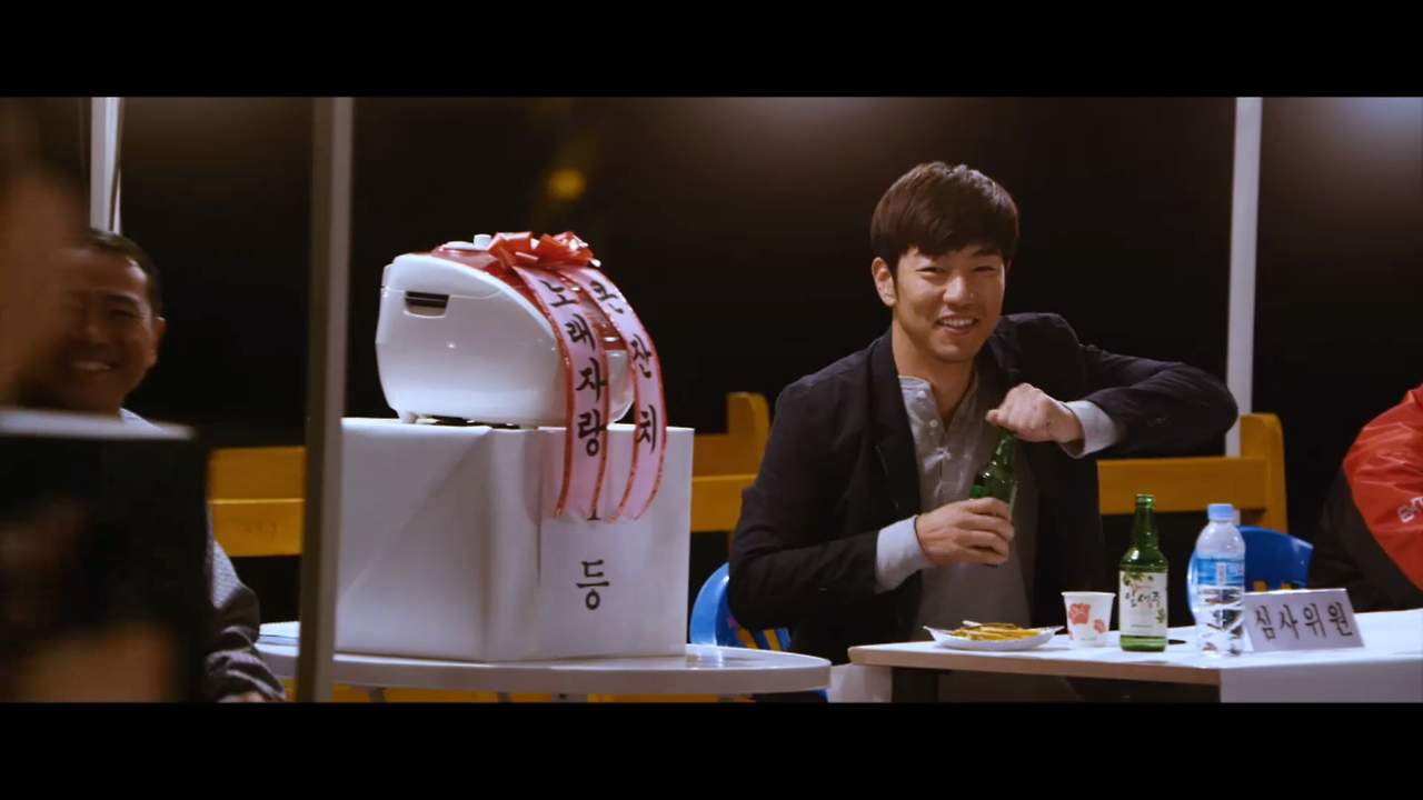 돼지같은여자.(3.3).My sister, the pig lady 2015.1080P.HEVC.AAC-NonDRM.mkv_001933788.png