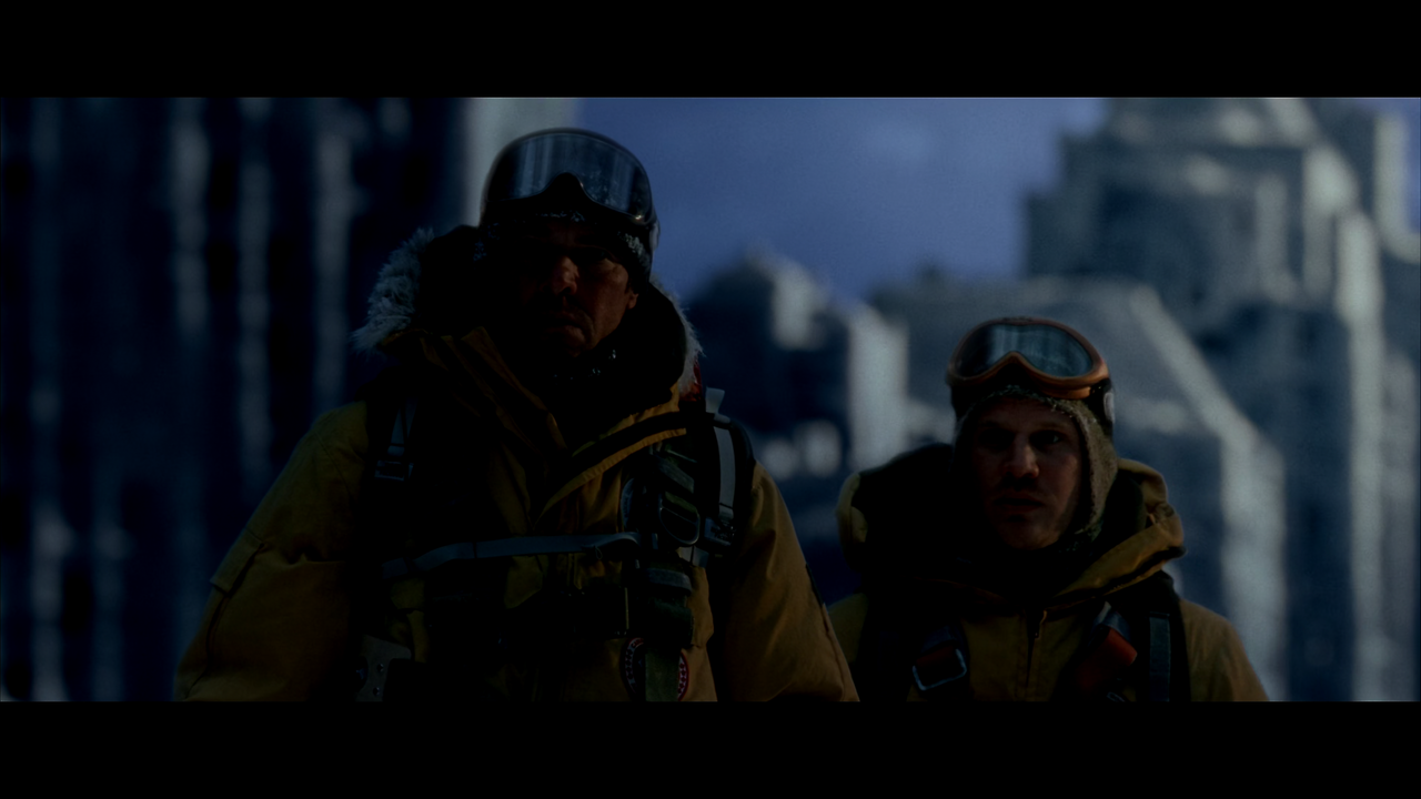 The.Day.After.Tomorrow.2004.2160p.4K.WEB.x265.10bit.AAC5.1-[YTS.MX].mkv_006505625.png