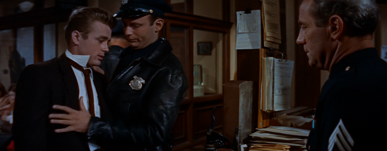 Rebel.Without.A.Cause.1955.1080p.BluRay.H264.AAC-RARBG.mp4_000107482.png