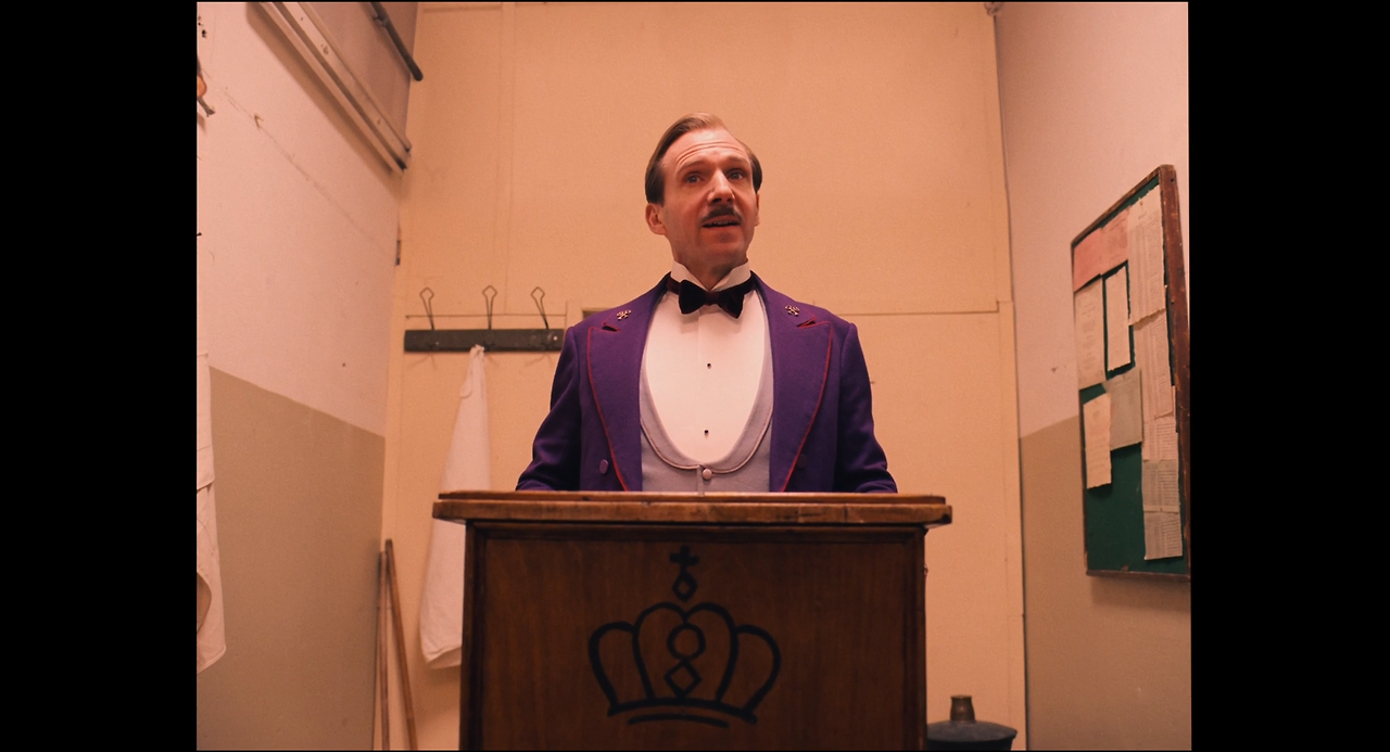 The.Grand.Budapest.Hotel.2014.1080p.BluRay.x264.DTS-HD.MA.5.1-RARBG.mkv_000973389.png