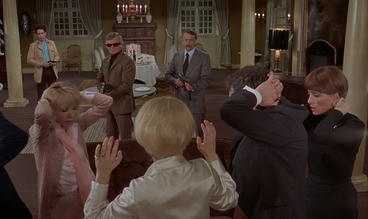 The Discreet Charm of the Bourgeoisie 1972 (1080p Bluray x265 HEVC 10bit AAC 2.0 French Tigole).mkv_005864292.png