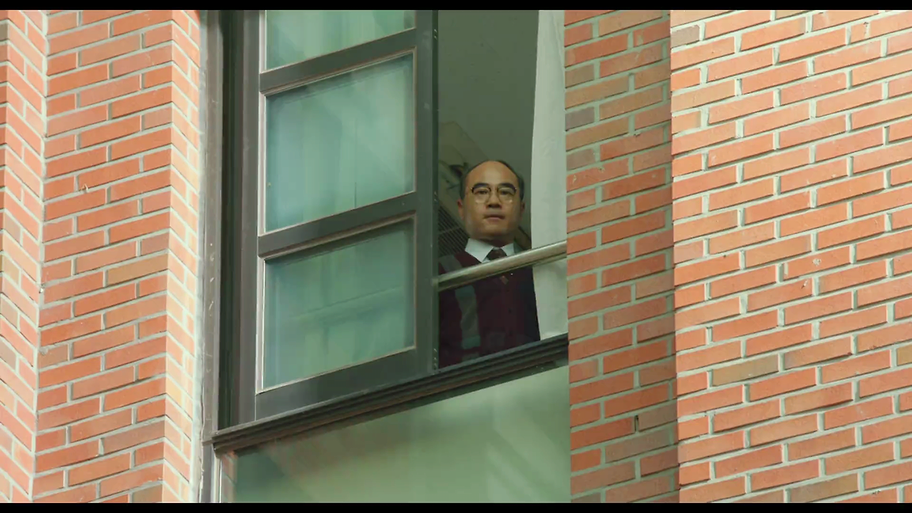 니 부모 얼굴이 보고 싶다.I.want.to.know.your.parents.2022.1080p.WEB-DL.AC3.5.1.H.264-Unknown.mkv_005902584.png