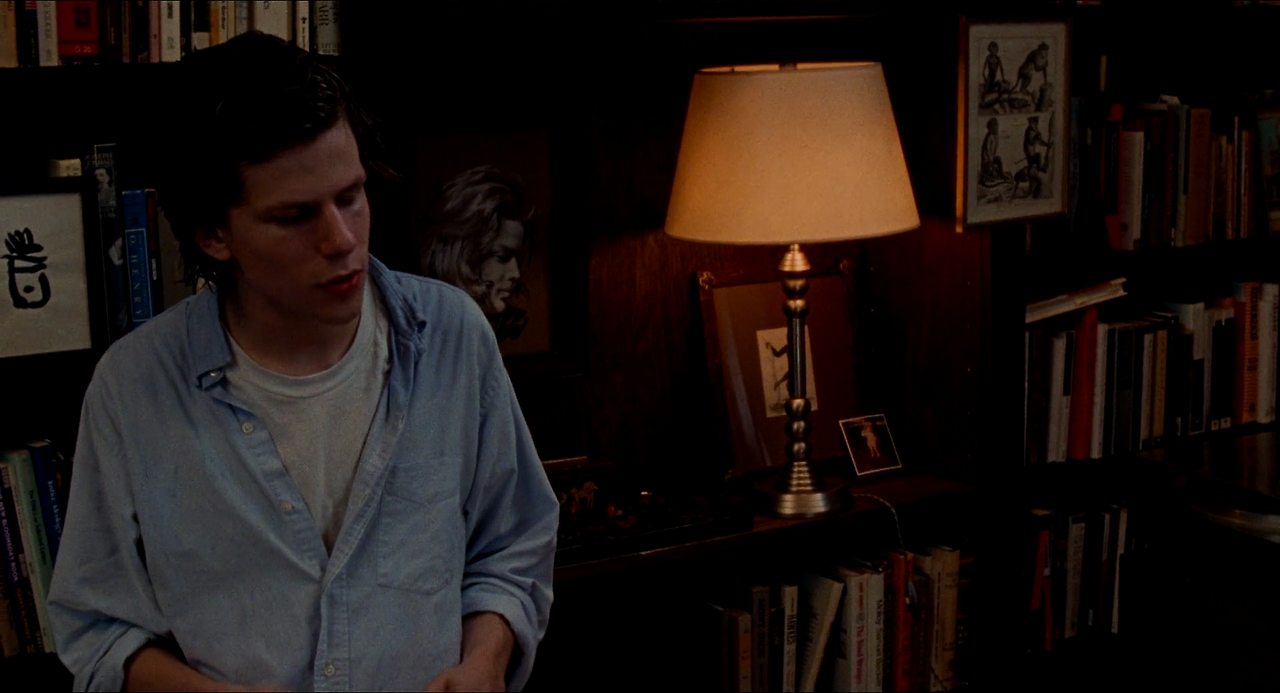 오징어와 고래 The.Squid.and.the.Whale.2005.REMASTERED.1080p.BluRay.H264.AAC-RARBG.mp4_003998248.png