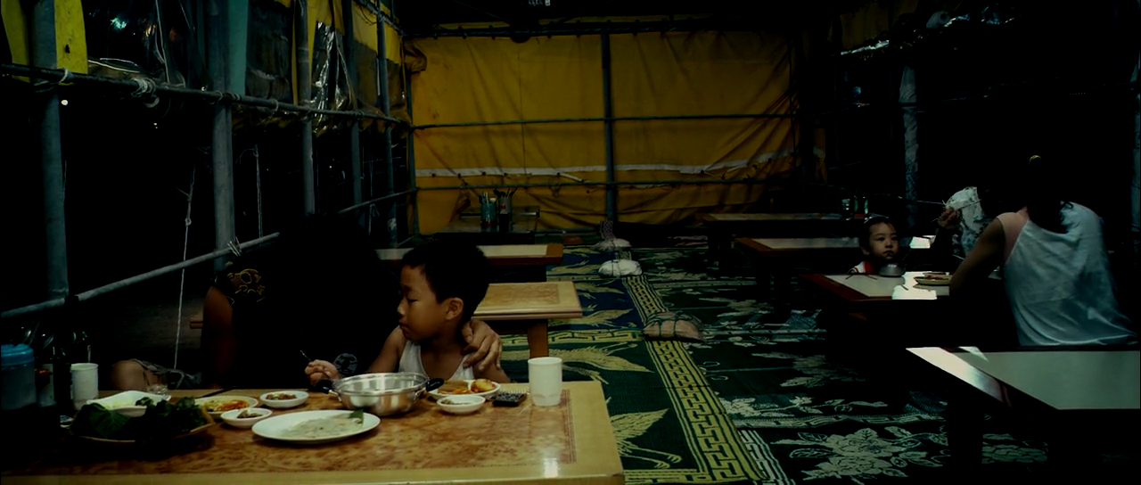 해운대 Tidal.Wave.2009.KOREAN.720p.BluRay.H264.AAC-VXT.mp4_001169878.png