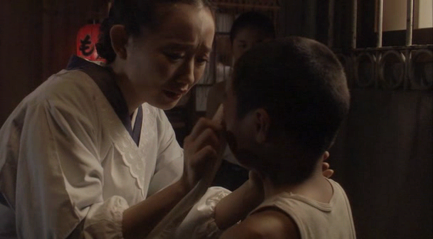 Gabai Granny, 2006.avi_000536537.png