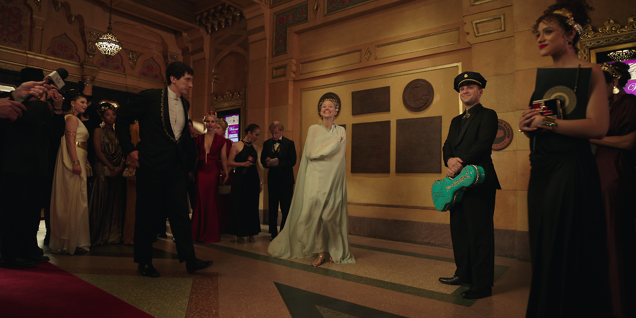 메갈로폴리스 Megalopolis.2024.2160p.WEB.h265-ETHEL.mkv_002631125.png