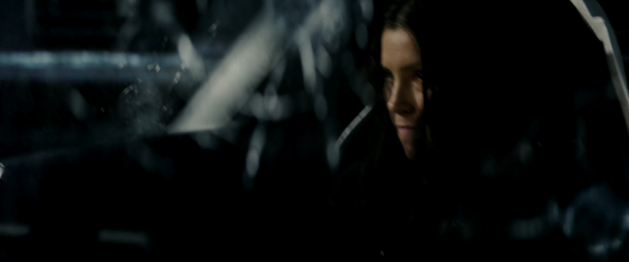 토탈 리콜.Total Recall.2012.Extended Director's Cut.1080p.mkv_006794663.png