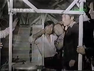 열번_찍어도_안_넘어진_사나이(1980년)(이주일,백일섭,민복기).mp4_005550635.png