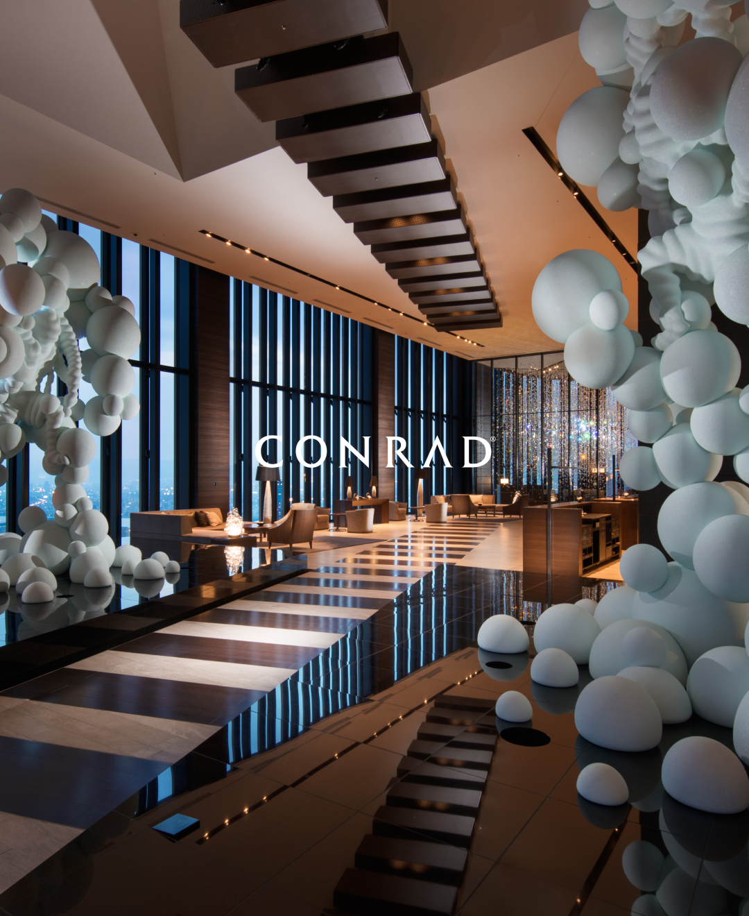 콘래드오사카09.png