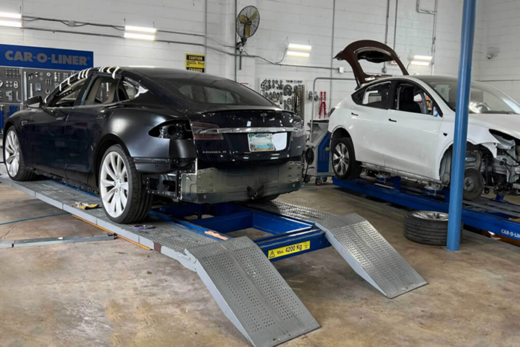 Tesla-Repair-4-1024x683.png
